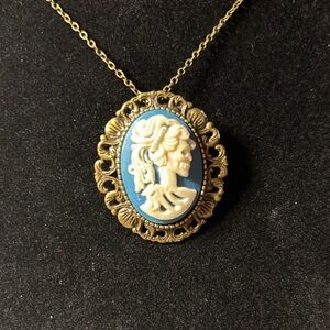 Vintage Cameo Lady Skeleton Pendant Necklace/Brooch